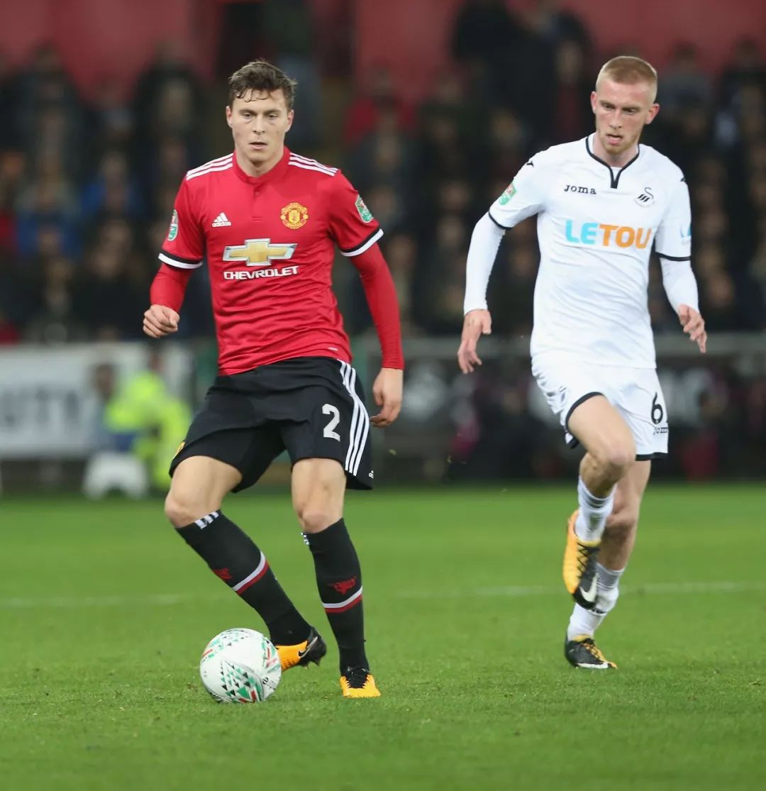 球员们之间 球员们之间