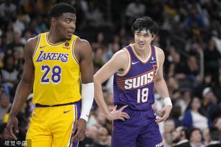 场对决中 场对决中